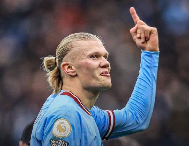 恩比德遮天 恩比德遮天